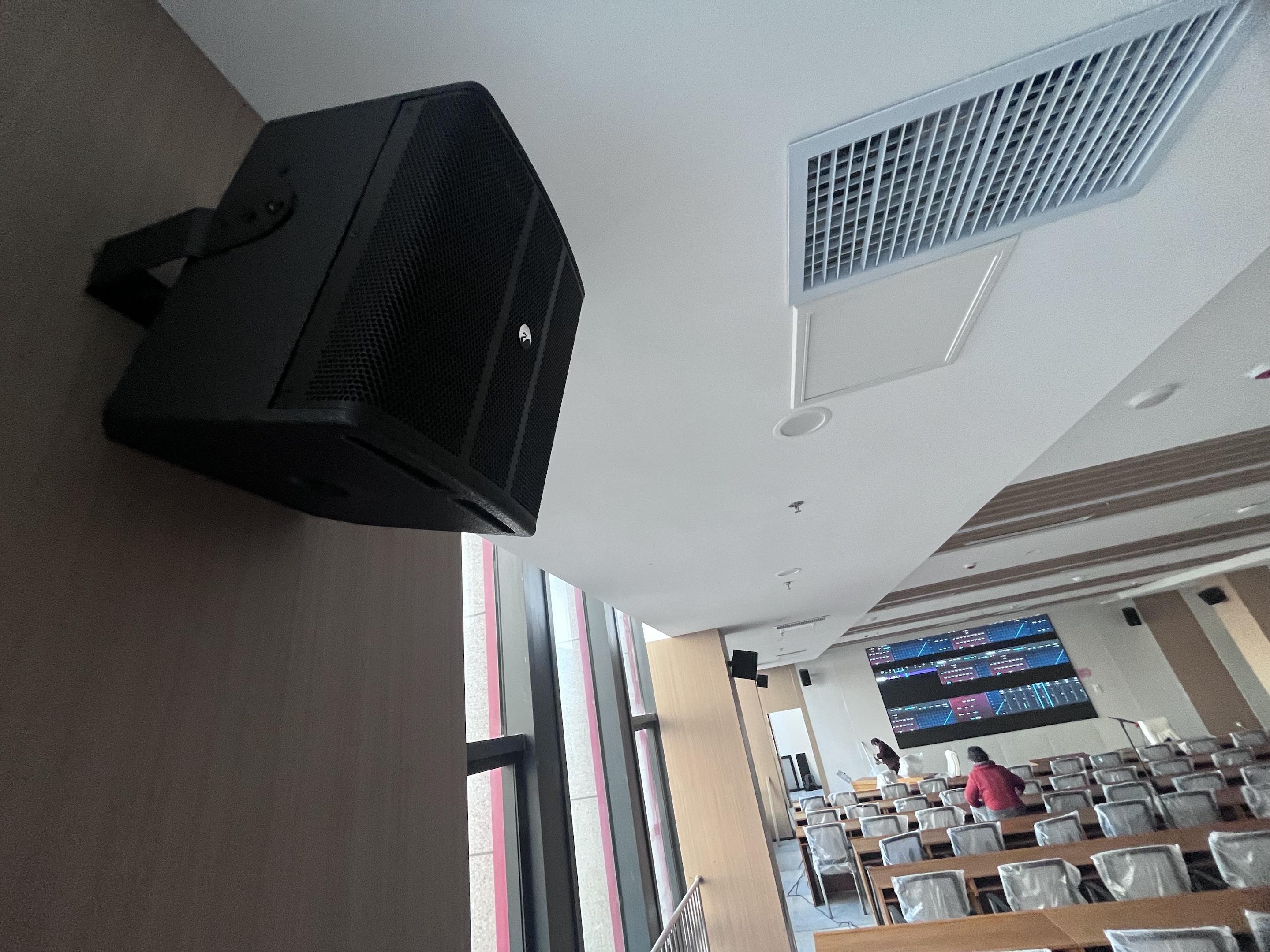 178c13c5-ef87-4576-b564-407bb3441df4