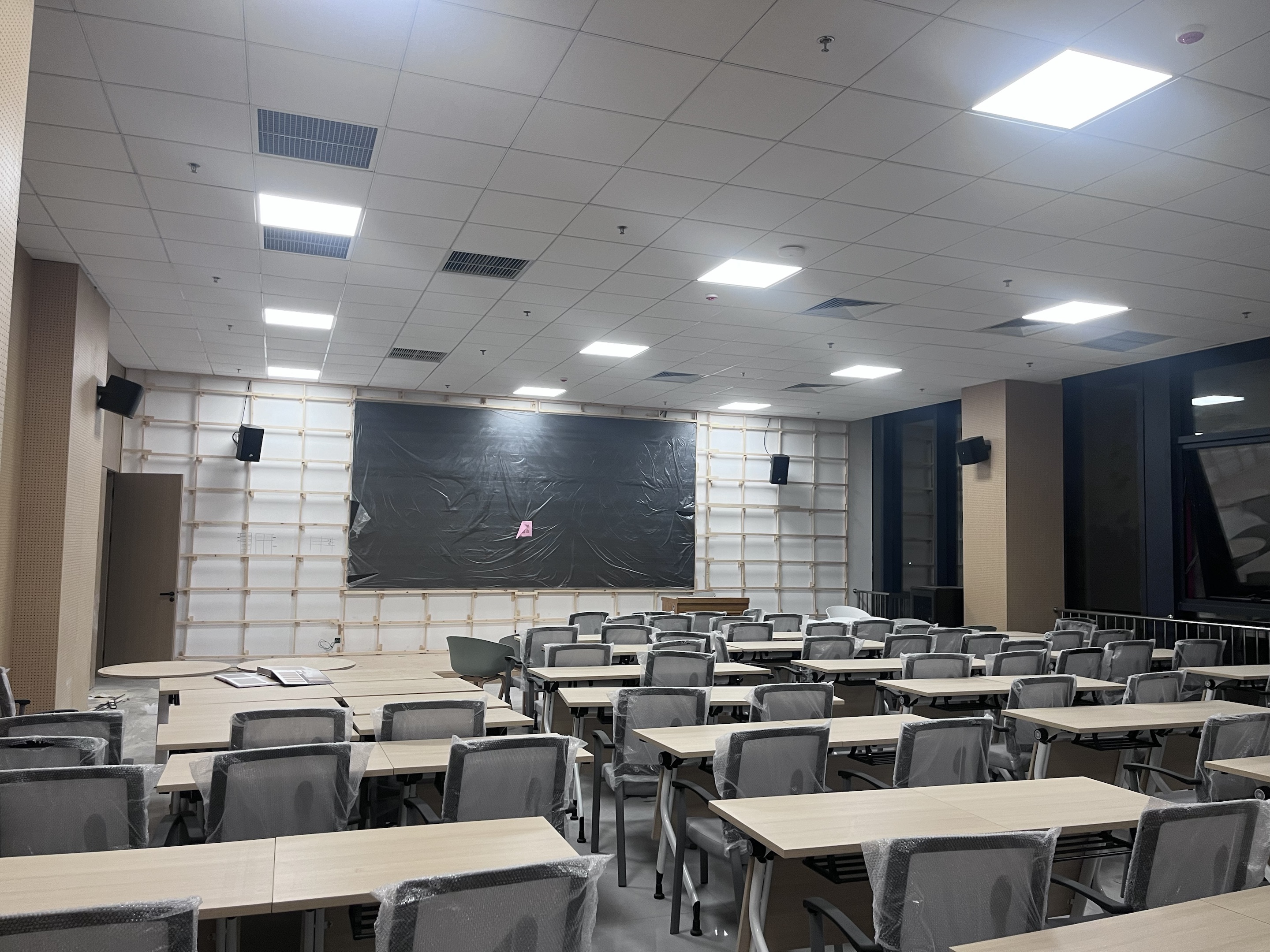 0ad9673e-47dc-4562-a004-b31860d3ee21