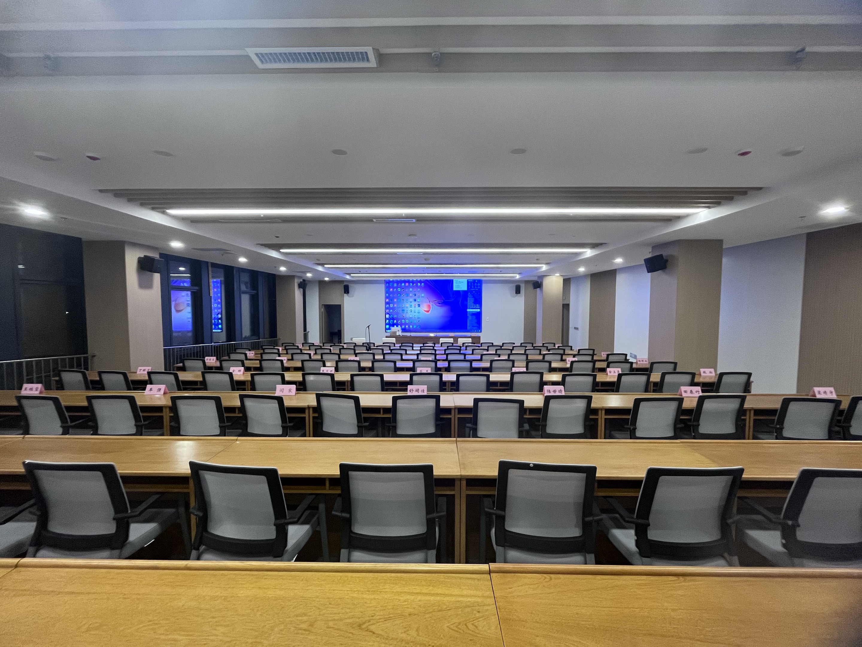 069af616-b6cc-4984-ae6e-fd0bc5bc2567